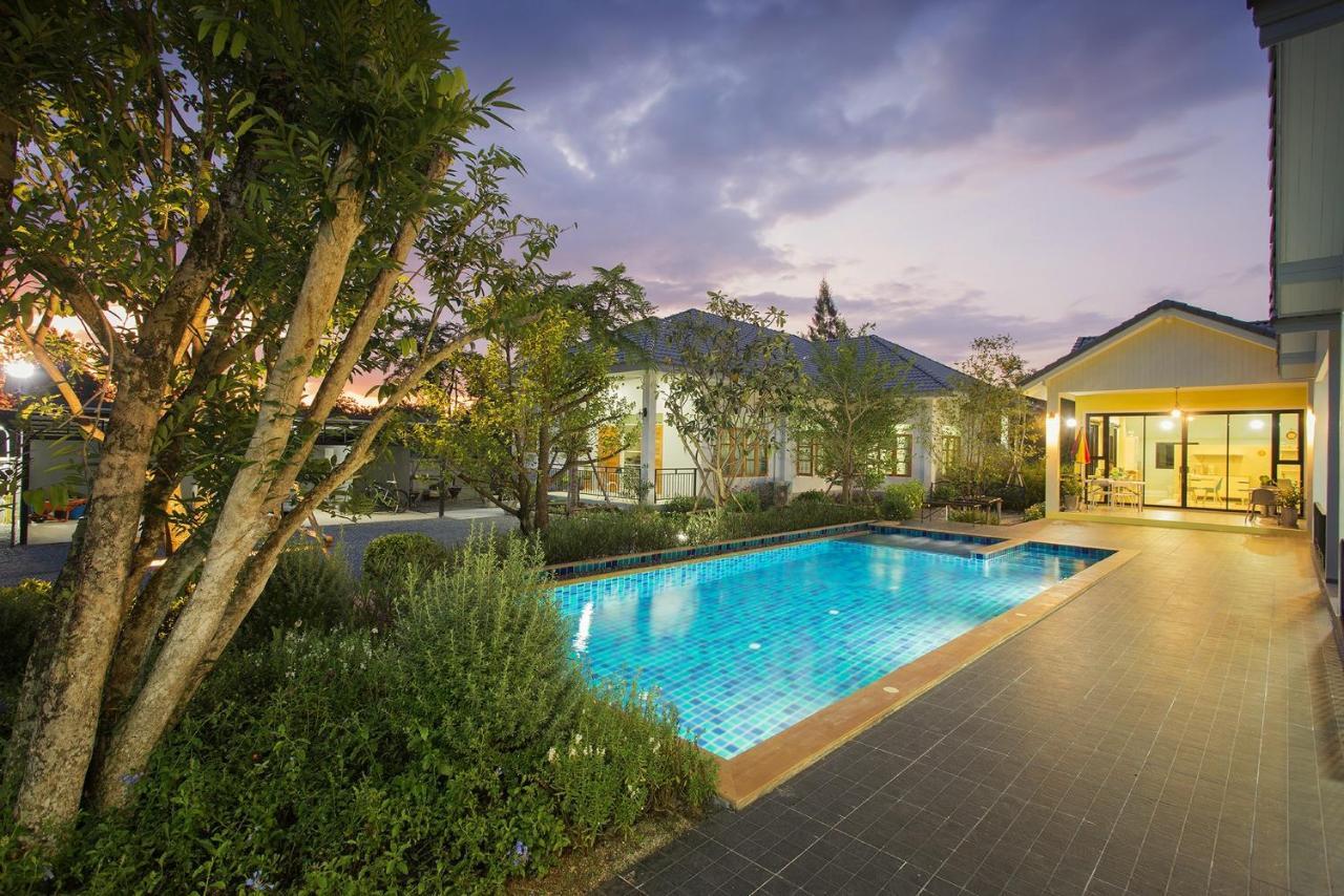 Hotel Baan Phurit Khaoyai Pak Chong Exterior foto